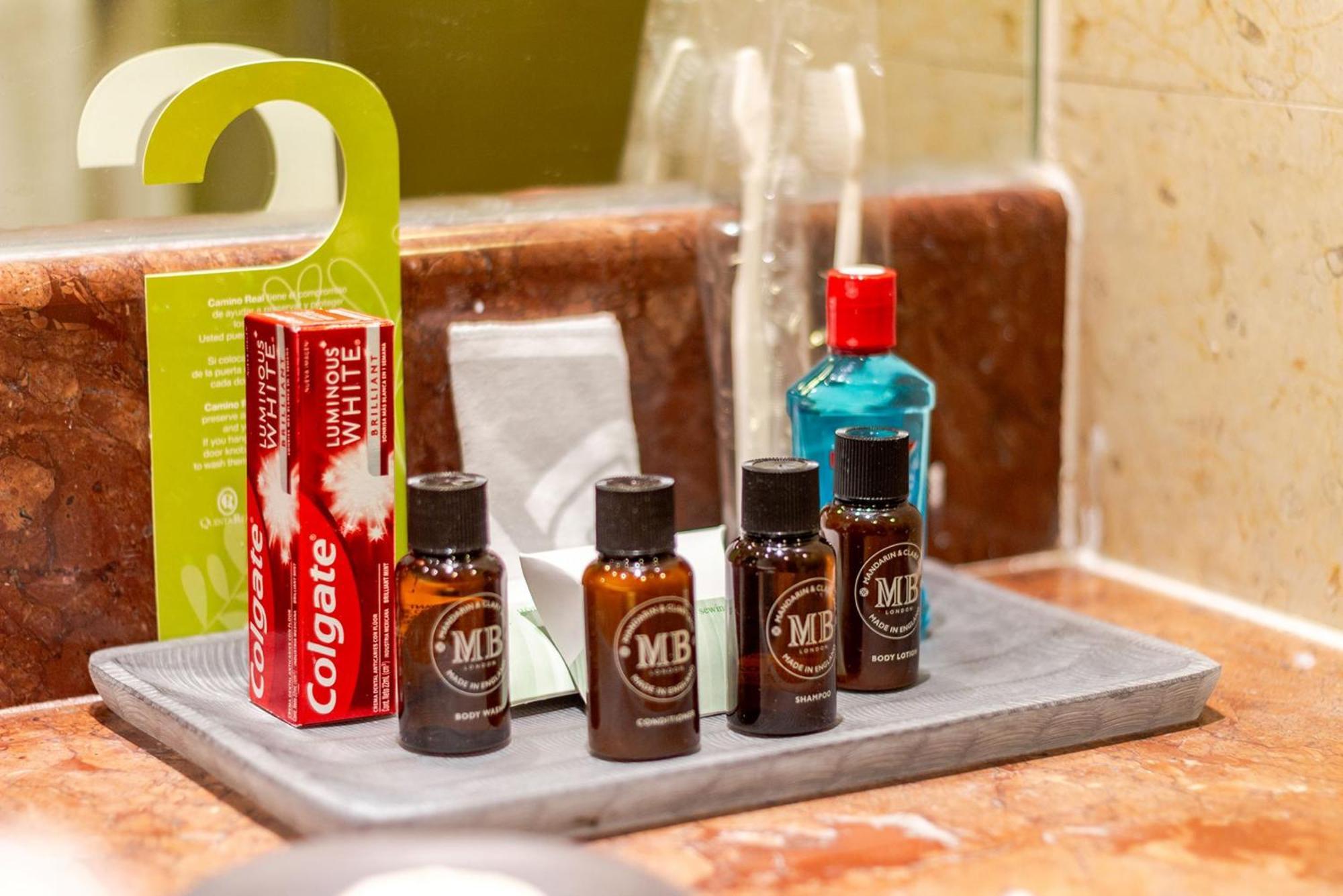 Camino Real Pedregal Mexico Hotel Exterior foto MB toiletries