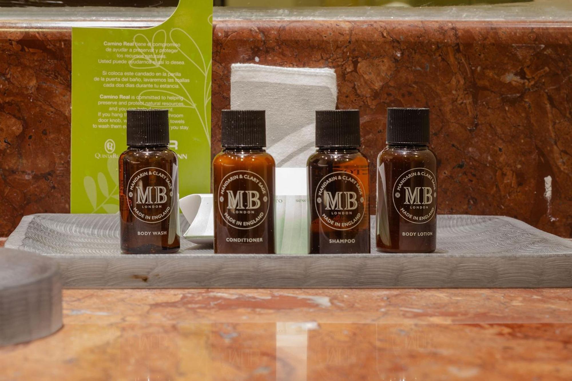Camino Real Pedregal Mexico Hotel Exterior foto MB toiletries
